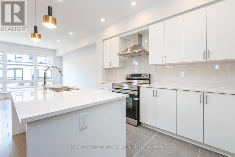 29649024/635-cordelette-circle/mer-bleuebradley-estatesanderson-park/ottawa/ontario/K1W0P2_10