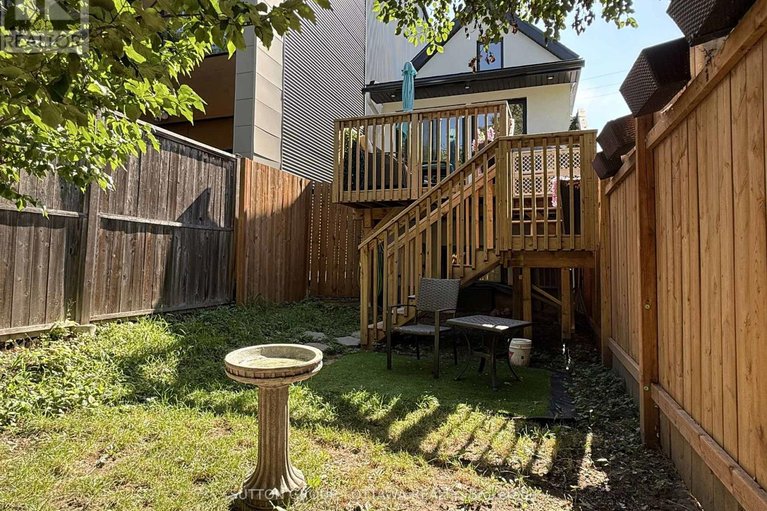 29613583/81-armstrong-street/hintonburg/ottawa/ontario/K1Y2V6_37