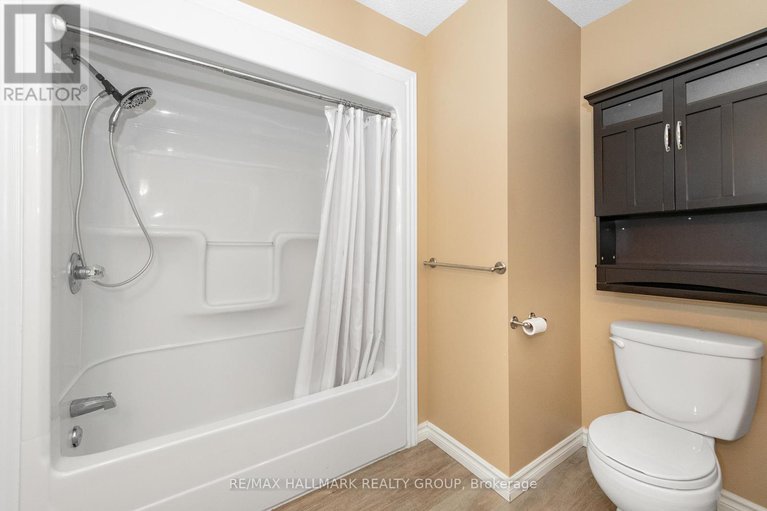 29052410/14-roger-crescent/casselman/casselman/ontario/K0A1M0_35