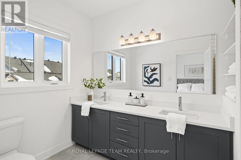 29445575/143-avro-circle/cfb-rockcliffe-and-area/ottawa/ontario/K1K4K7_26