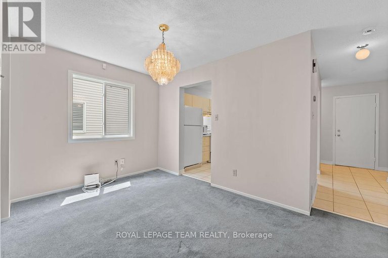 28605729/1073-ewing-street/hunt-club-park/ottawa/ontario/K1G4Y6_13