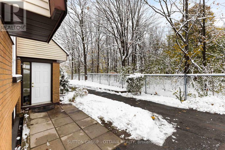 29094493/131-renova-avenue/riverview-park/ottawa/ontario/K1G4C7_22