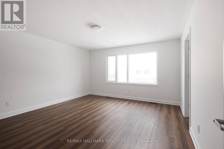 29406520/578-roundhouse-crescent/stittsville-south/ottawa/ontario/K2S1K4_11