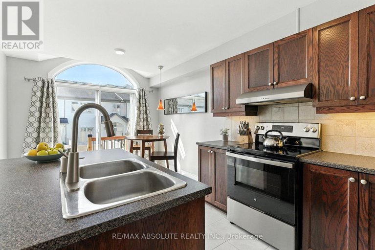 28636837/150-garrity-crescent/strandherd/ottawa/ontario/K2J3T5_9