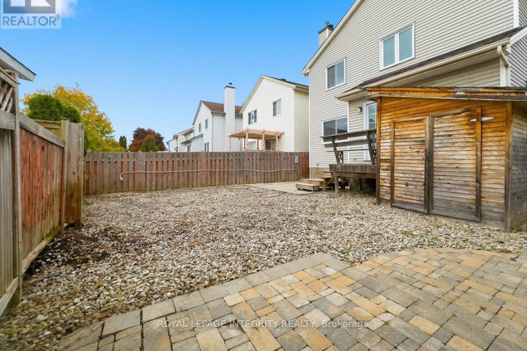 29060732/1791-tache-way/fallingbrookpineridge/ottawa/ontario/K4A2S7_43