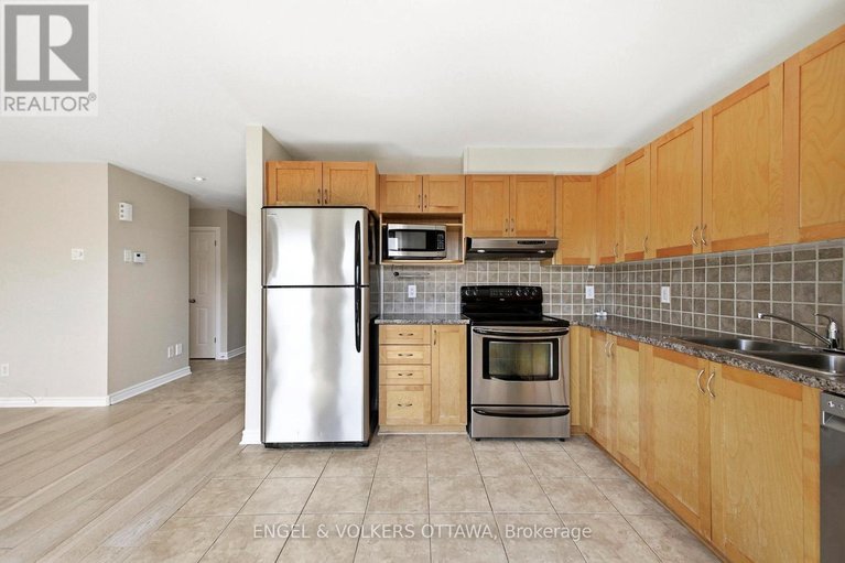 29600169/234-branthaven-street/avalon-east/ottawa/ontario/K4A0H6_8