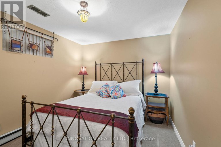 28847370/2931-ahearn-avenue/britannia/ottawa/ontario/K2B7A2_32