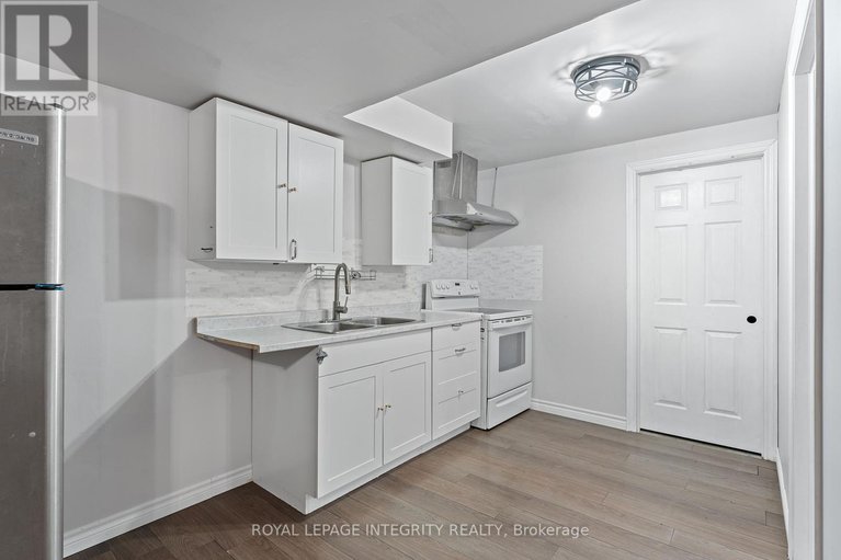 28667738/357-langrell-crescent/strandherd/ottawa/ontario/K2J5R8_41