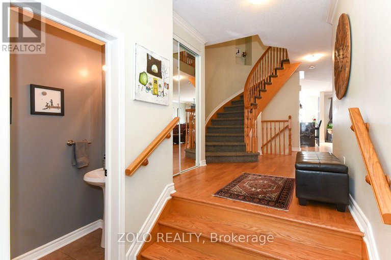 29410672/2075-hiboux-street/avalon-east/ottawa/ontario/K4A4J7_3