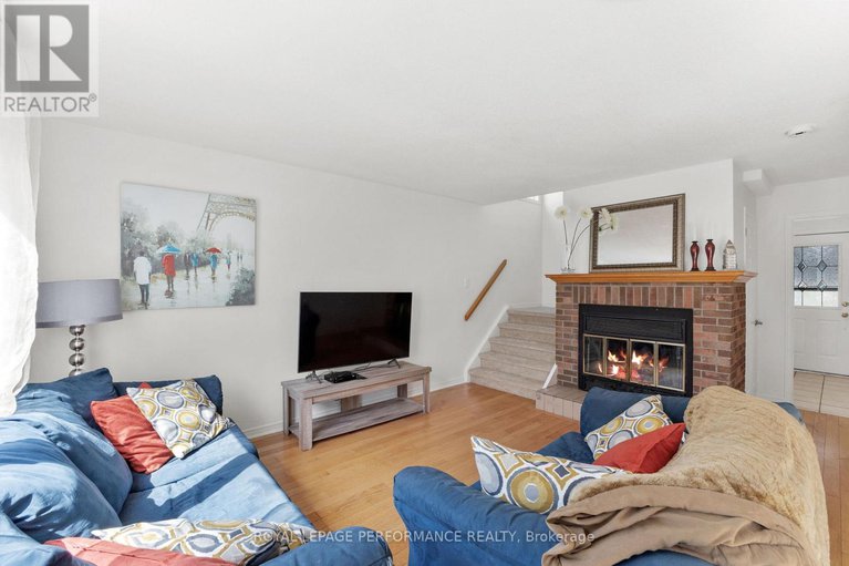 28822091/2768-wyldewood-street/emerald-woodssawmill-creek/ottawa/ontario/K1T2S4_15