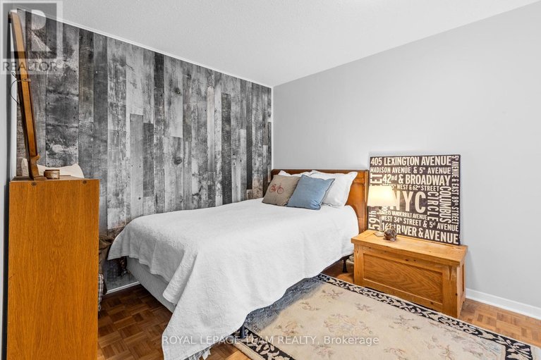 29675105/25-grady-crescent/sheahan-estatestrend-village/ottawa/ontario/K2H5S2_21