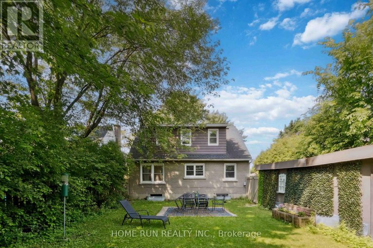 28631662/1617-dorion-avenue/riverview-park/ottawa/ontario/K1G0J7_33