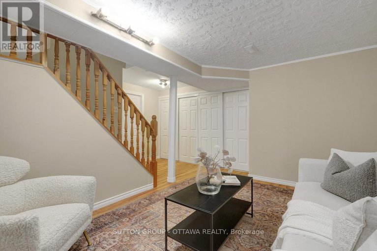 28649208/1677-bottriell-way-n/fallingbrookpineridge/ottawa/ontario/K4A1W1_35