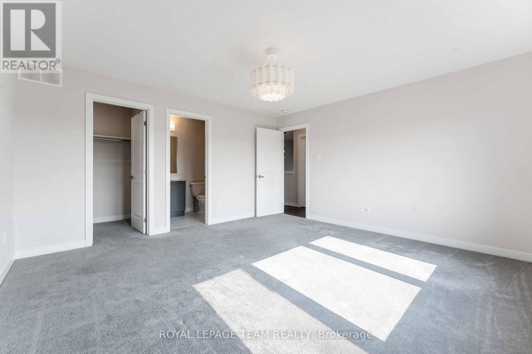 28703739/3040-travertine-way/half-moon-bay/ottawa/ontario/K2J6W9_23