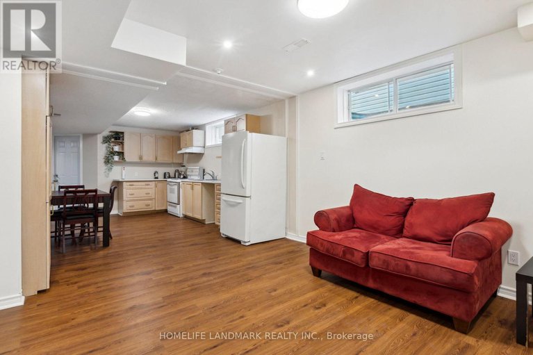 28322387/1856-sunland-drive/fallingbrookgardenway-south/ottawa/ontario/K4A3S8_43