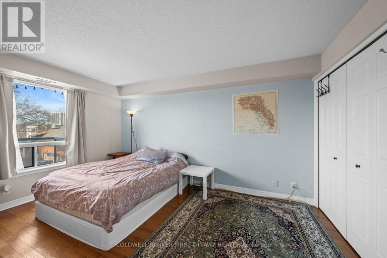 29584359/412-429-somerset-street-w/ottawa-centre/ottawa/ontario/K2P2P5_17