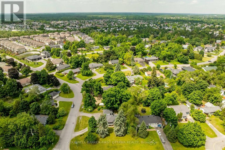 28584277/1-porter-street/stittsville-south/ottawa/ontario/K2S1P8_29