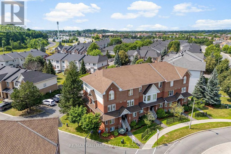 28660133/282-cresthaven-drive/barrhaven-east/ottawa/ontario/K2G6W4_1