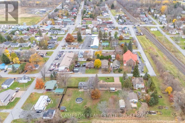 29090581/8-head-street/lancaster/south-glengarry/ontario/K0C1N0_35