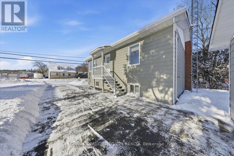 29261617/1735-landry-road/clarencerockland-twp/clarence-rockland/ontario/K0A1N0_31