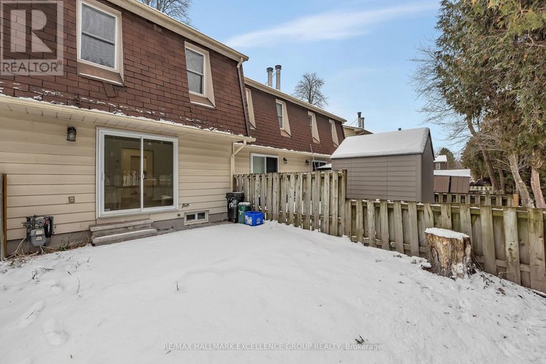 29167198/15-1968-fairglen-mews/blackburn-hamlet-south/ottawa/ontario/K1B5A5_34