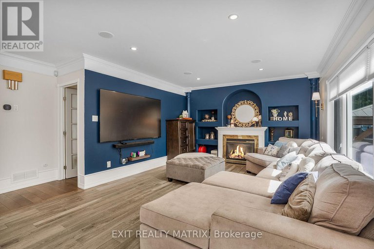 28813804/116-lamadeleine-boulevard/embrun/russell/ontario/K0A1W1_16