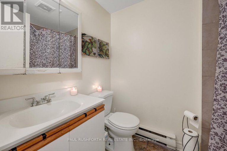 28323308/1504-2000-jasmine-crescent/beacon-hill-south/ottawa/ontario/K1B3R9_16