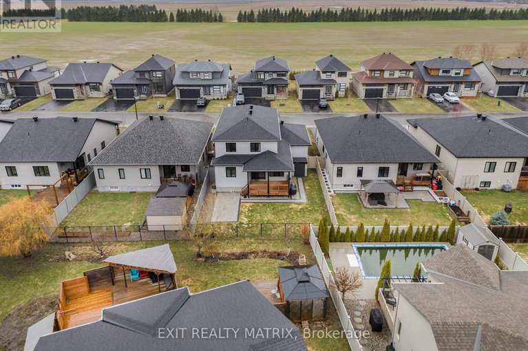 29642083/401-colmar-street/embrun/russell/ontario/K0A1W0_38