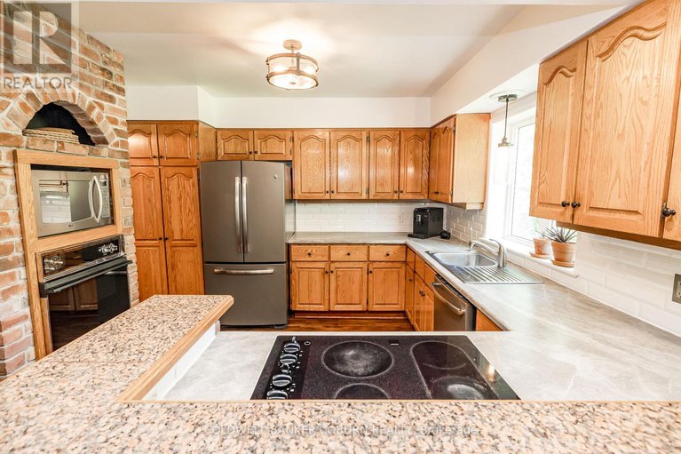 28655671/2482-mcgee-side-road/huntley-ward-south-east/ottawa/ontario/K0A1L0_12