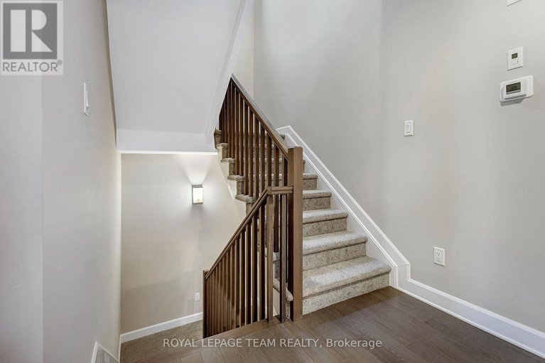 29616628/737-gamble-drive/village-of-russell/russell/ontario/K4R0G5_20