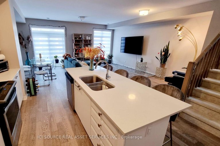 29388516/276-pastel-way/half-moon-bay/ottawa/ontario/K2J6C1_6