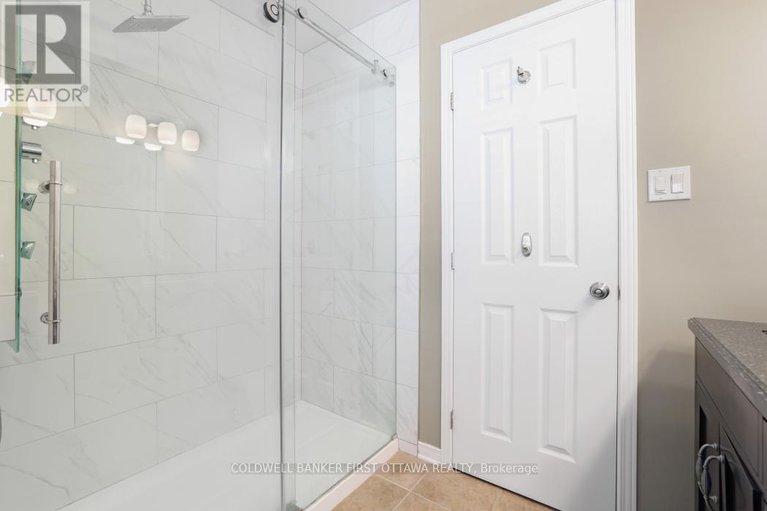 28995178/104-streamside-crescent/morgans-grantsouth-march/ottawa/ontario/K2W0A9_34