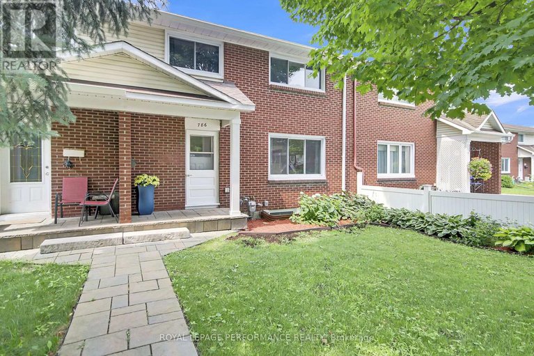 28622582/786-cummings-avenue/castle-heightsrideau-high/ottawa/ontario/K1K2L2_1