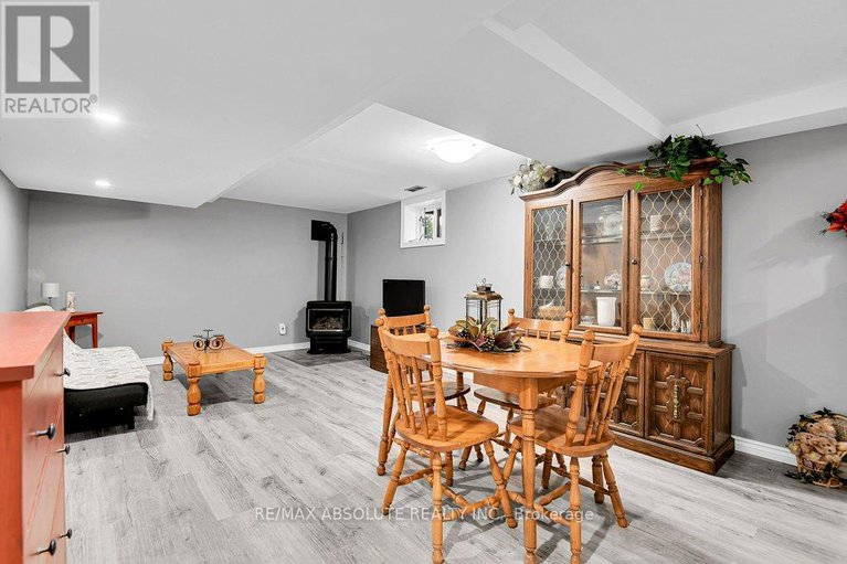 28915902/684-county-44-road/north-grenville-twp-kemptville-south/north-grenville/ontario/K0G1J0_21