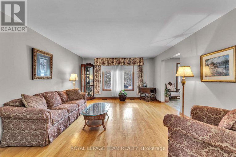 29341434/1409-mory-street/emerald-woodssawmill-creek/ottawa/ontario/K1T1C8_8