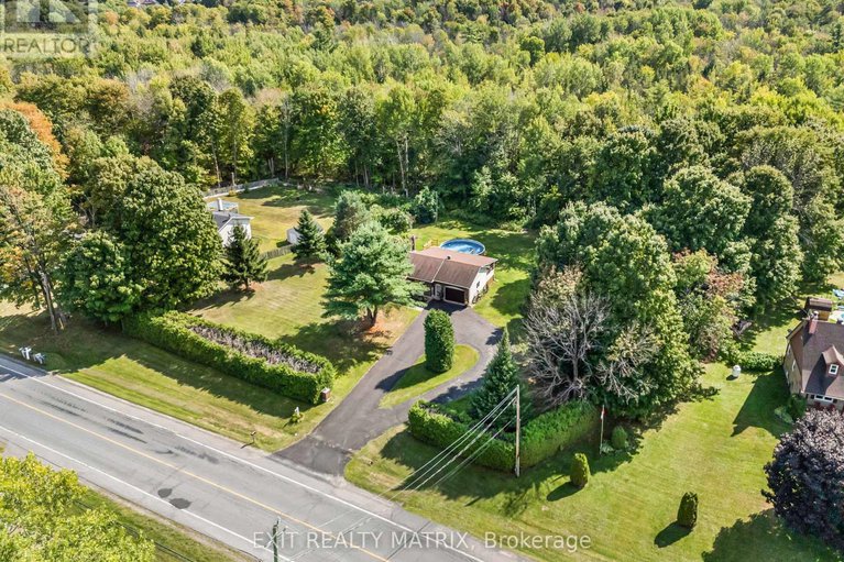 28853984/2896-front-road/east-hawkesbury-twp/east-hawkesbury/ontario/K6A2R2_30