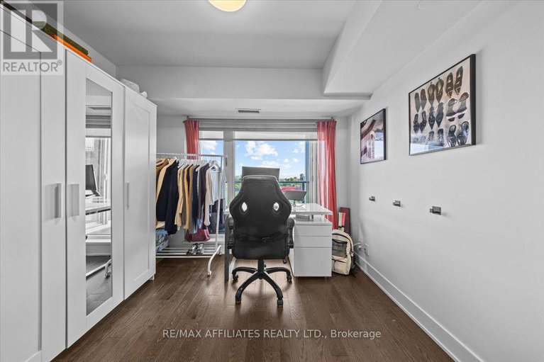 28923871/406-1035-bank-street/glebe/ottawa/ontario/K1S3W9_20