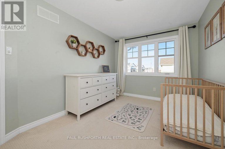 29666460/10-cento-way/stittsville-north/ottawa/ontario/K2S0W4_32