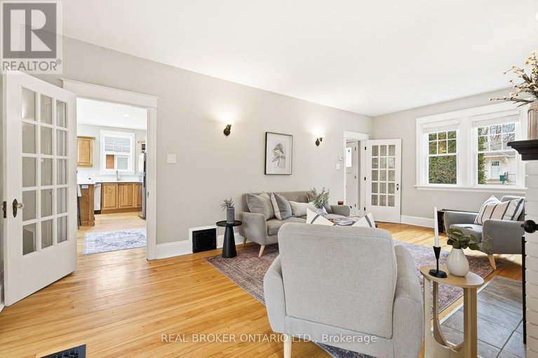 29601984/496-hartleigh-avenue/woodroffe/ottawa/ontario/K2B5J6_11