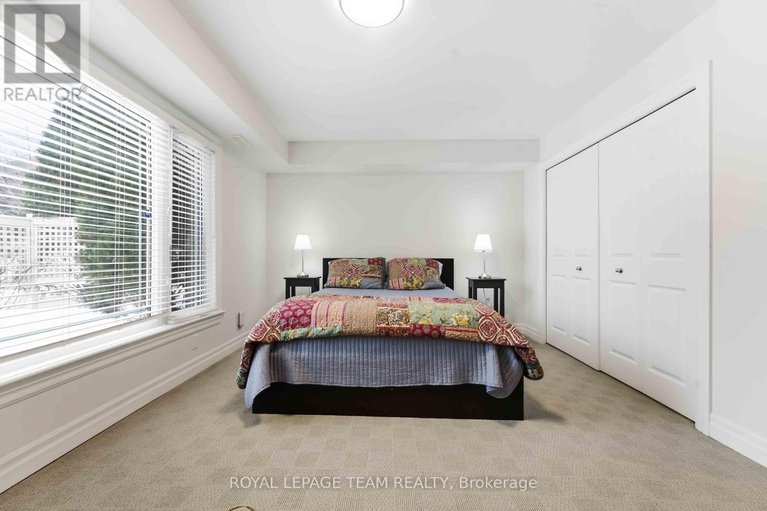 29386110/6-waterford-way/pineglencountry-place/ottawa/ontario/K2E7V4_39