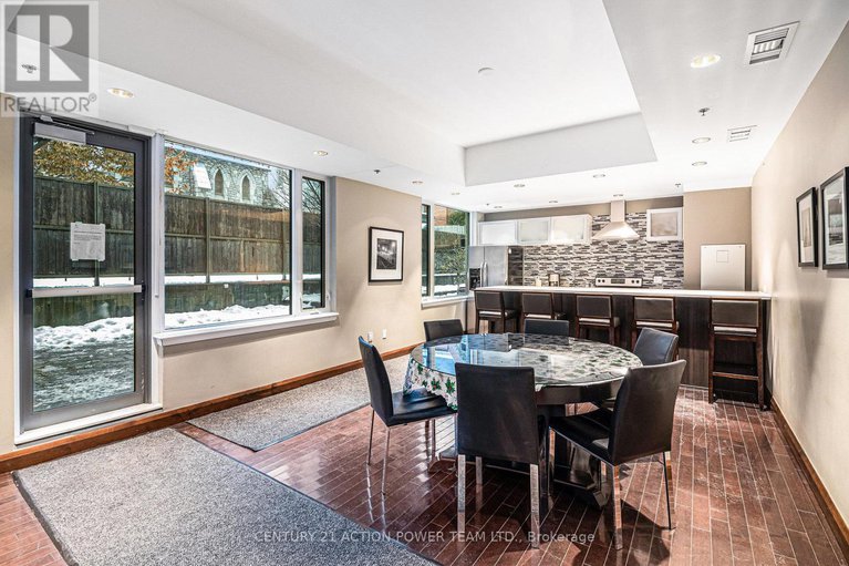 29249205/1506-238-besserer-street/sandy-hill/ottawa/ontario/K1N6B1_30