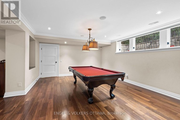 28867627/6029-rideau-valley-drive-n/manotick-south-to-roger-stevens/ottawa/ontario/K4M1B3_34