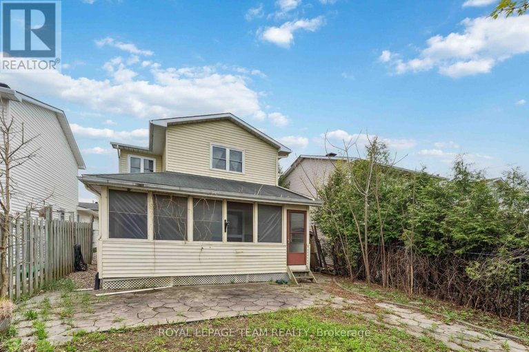 28764655/6351-st-louis-drive/hiawatha-parkconvent-glen/ottawa/ontario/K1C2X9_46