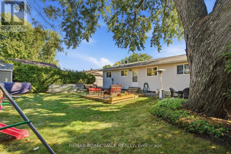 29355191/1381-matheson-road/carson-grove/ottawa/ontario/K1J8B5_44