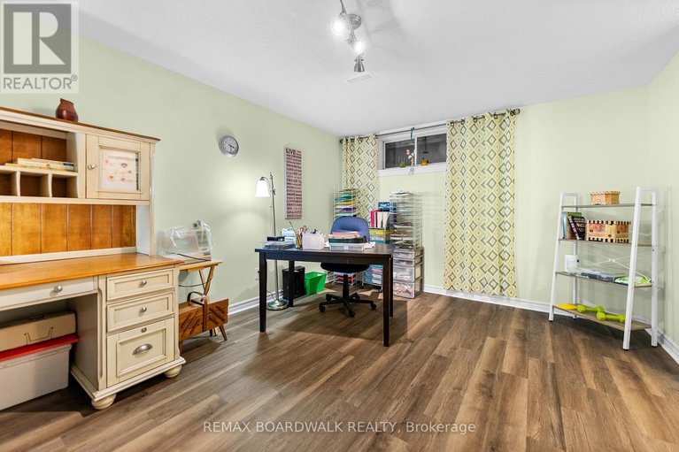 29636678/12-royalty-way/north-grenville-twp-kemptville-south/north-grenville/ontario/K0G1J0_26