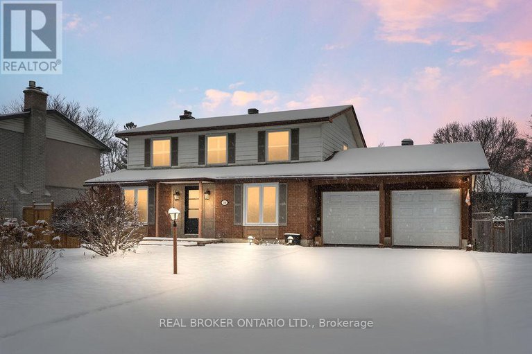 29195859/99-queensline-drive/bruce-farmgraham-parkqualicumbellands/ottawa/ontario/K2H7J6_2