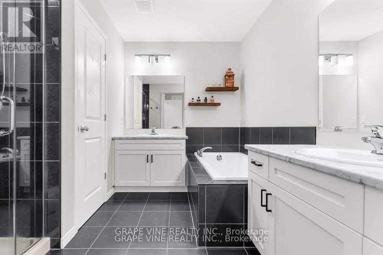 28496874/678-taliesin-crescent/remainder-of-stittsville-area/ottawa/ontario/K2S2W5_22