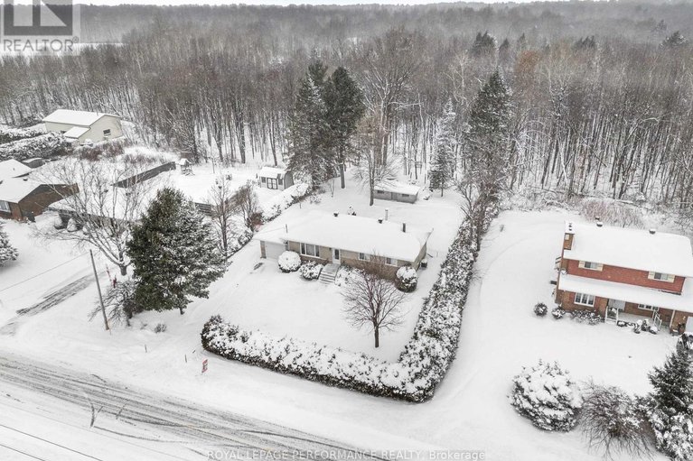 29219283/751-pattee-road/champlain-twp/champlain/ontario/K6A2R2_27