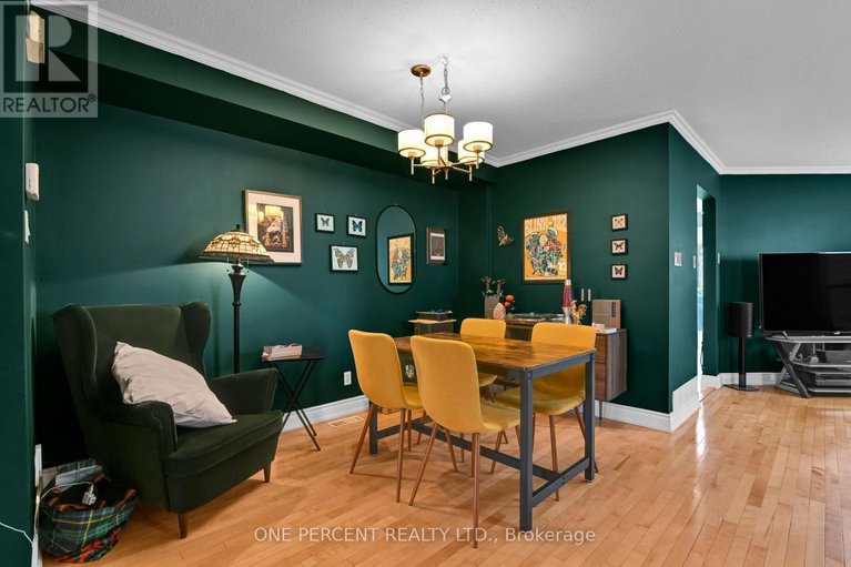 29578723/311-southcrest-private/brookfield-gardens/ottawa/ontario/K1V2B7_7