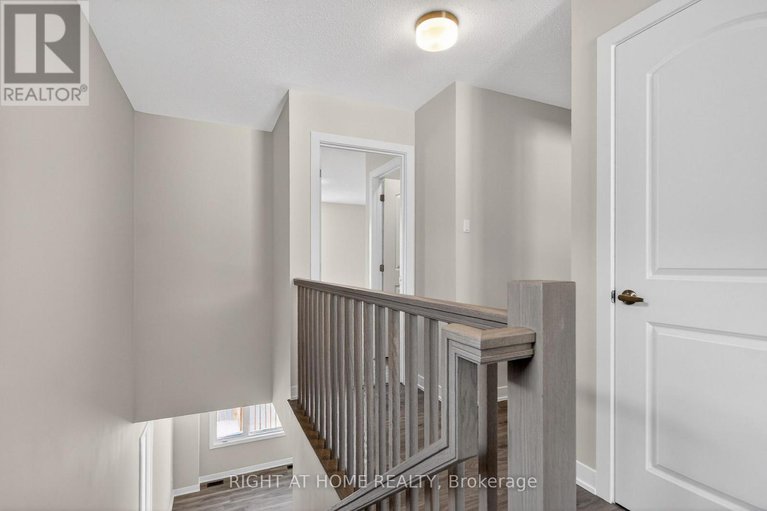 29310755/544-promontory-place/half-moon-bay/ottawa/ontario/K2J7H2_10